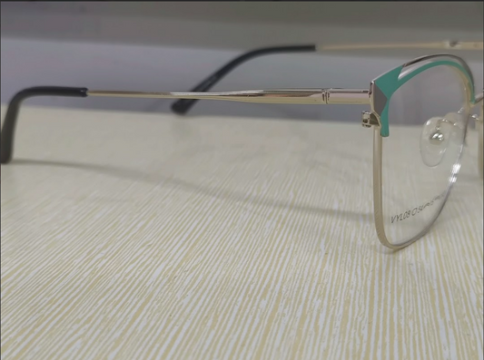 Cateye Frame